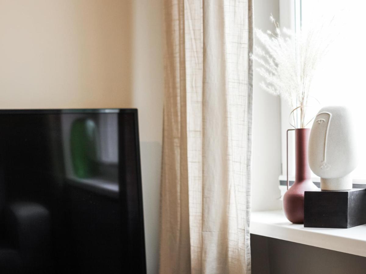 Apartament Good Morning Wroclaw 1 Pietro - Klima - 100M Rynek - Netflix - Parking W Cenie Ngoại thất bức ảnh
