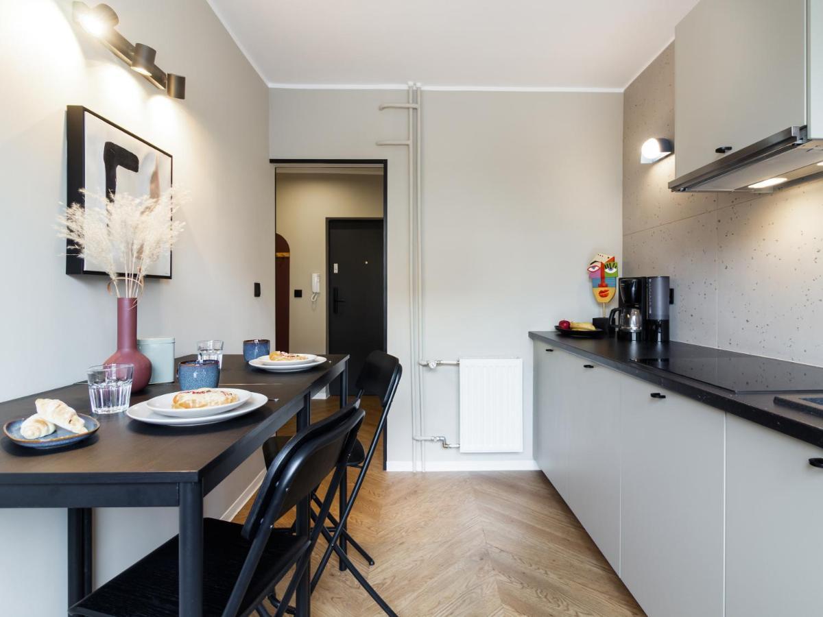 Apartament Good Morning Wroclaw 1 Pietro - Klima - 100M Rynek - Netflix - Parking W Cenie Ngoại thất bức ảnh
